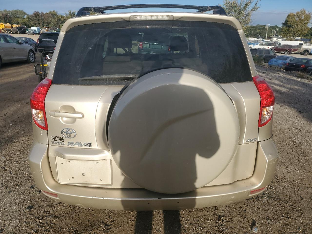 2008 Toyota RAV 4 VIN JTMBD33VX85203465 Copart auction photo, all over damage thumbnail 6