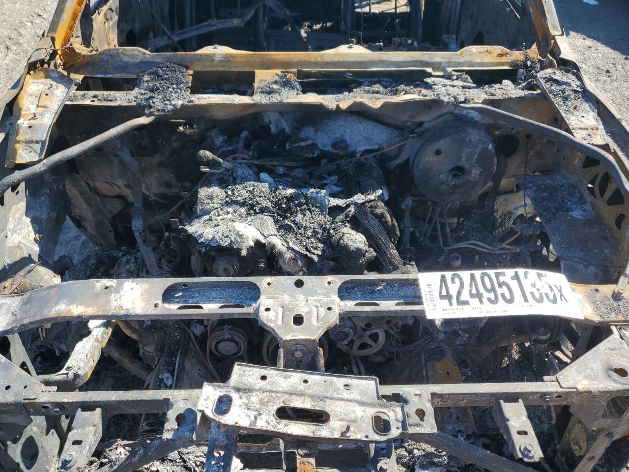 2019 Chevrolet Tahoe VIN 1GNSKCKC8KR149001 Copart auction photo, burn / undercarriage damage thumbnail 13