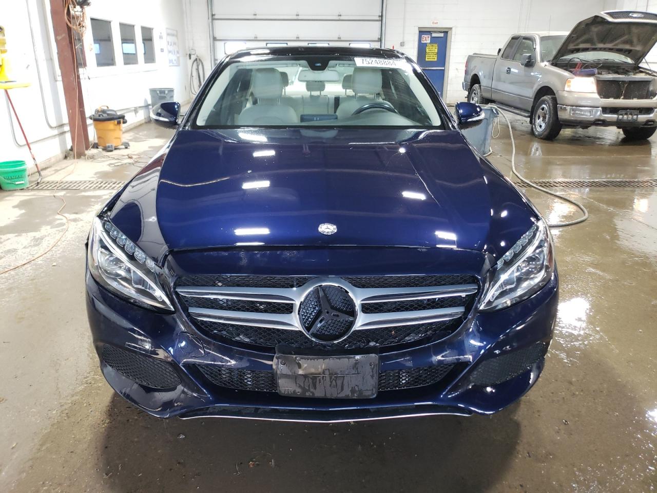 2015 Mercedes-Benz C-klasse VIN 55SWF4KB5FU049220 Copart auction photo, front end / rear end damage thumbnail 5