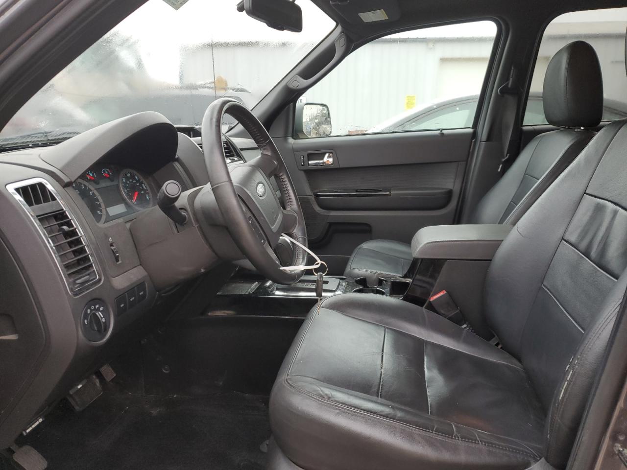 2011 Ford Escape VIN 1FMCU9EG3BKA48039 Copart auction photo, front end / minor dent/scratches damage thumbnail 7