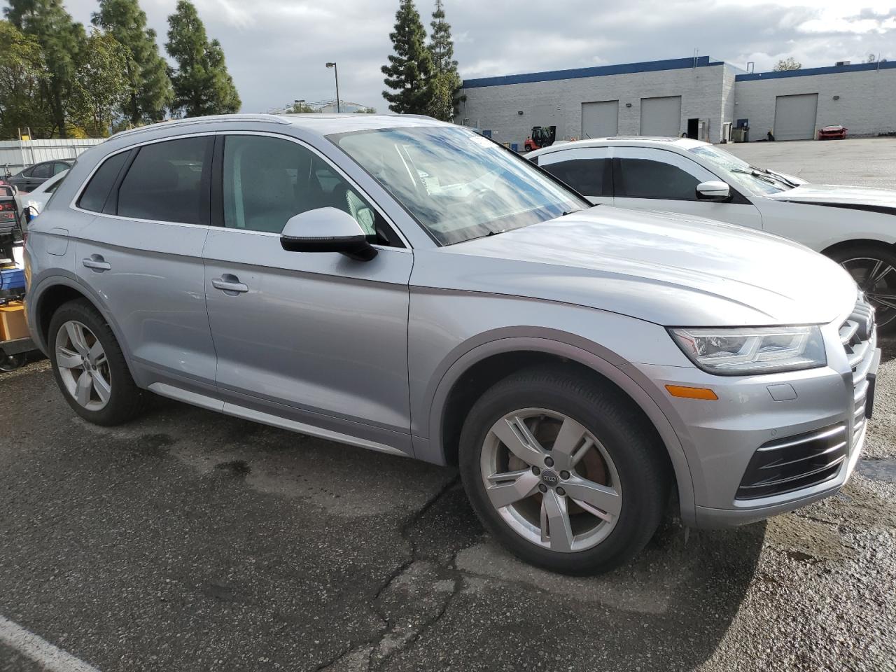 2018 Audi Q5 VIN WA1BNAFY1J2107507 Copart auction photo, normal wear damage thumbnail 4
