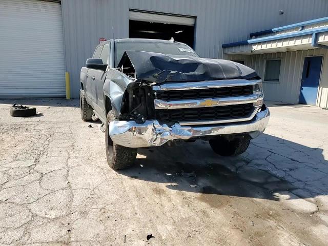 2018 Chevrolet Silverado VIN 3GCUKREC3JG246668 Copart auction photo, front end / side damage thumbnail 10