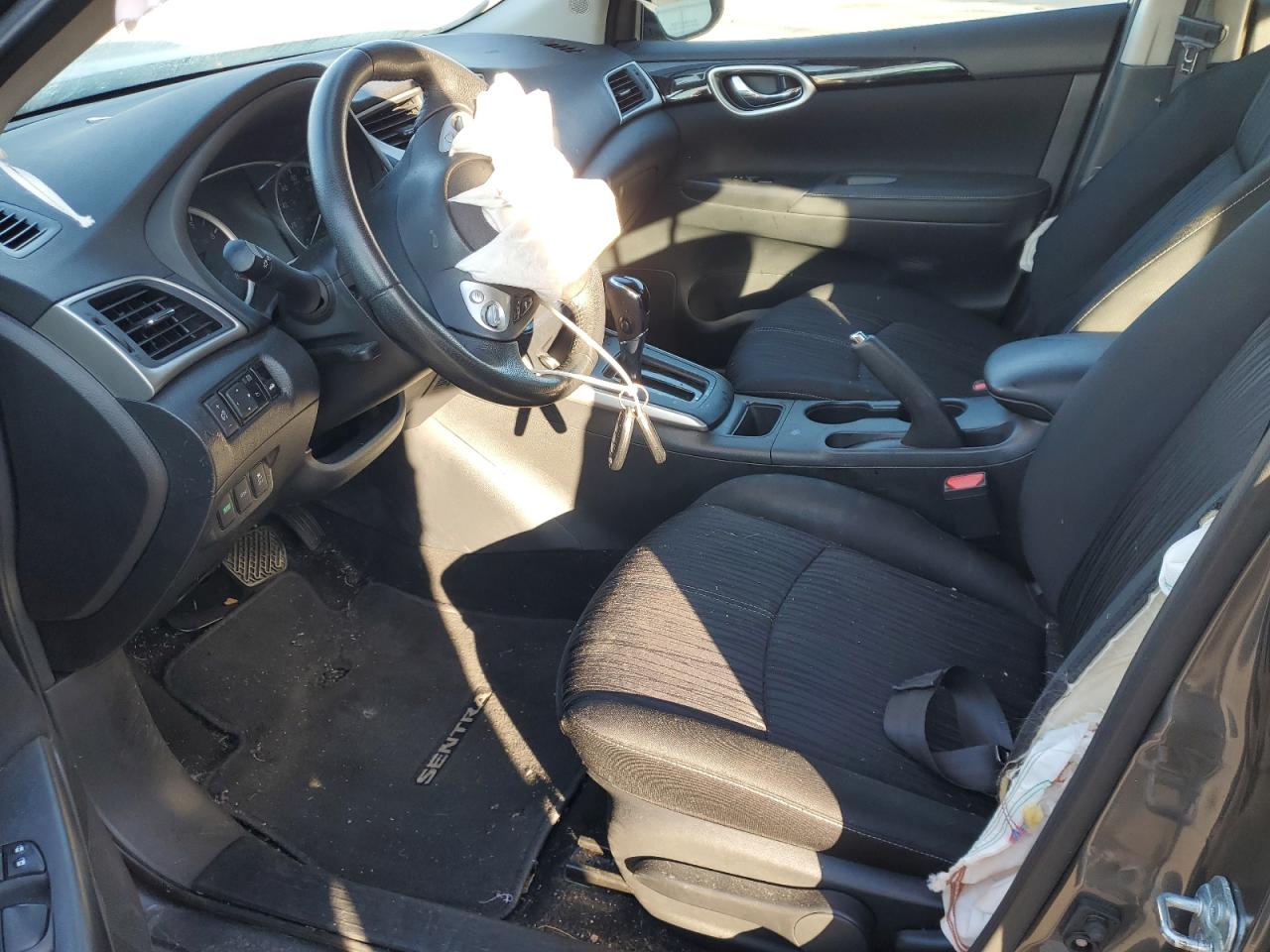2018 Nissan Sentra VIN 3N1AB7AP1JL635898 Copart auction photo, front end / side damage thumbnail 7