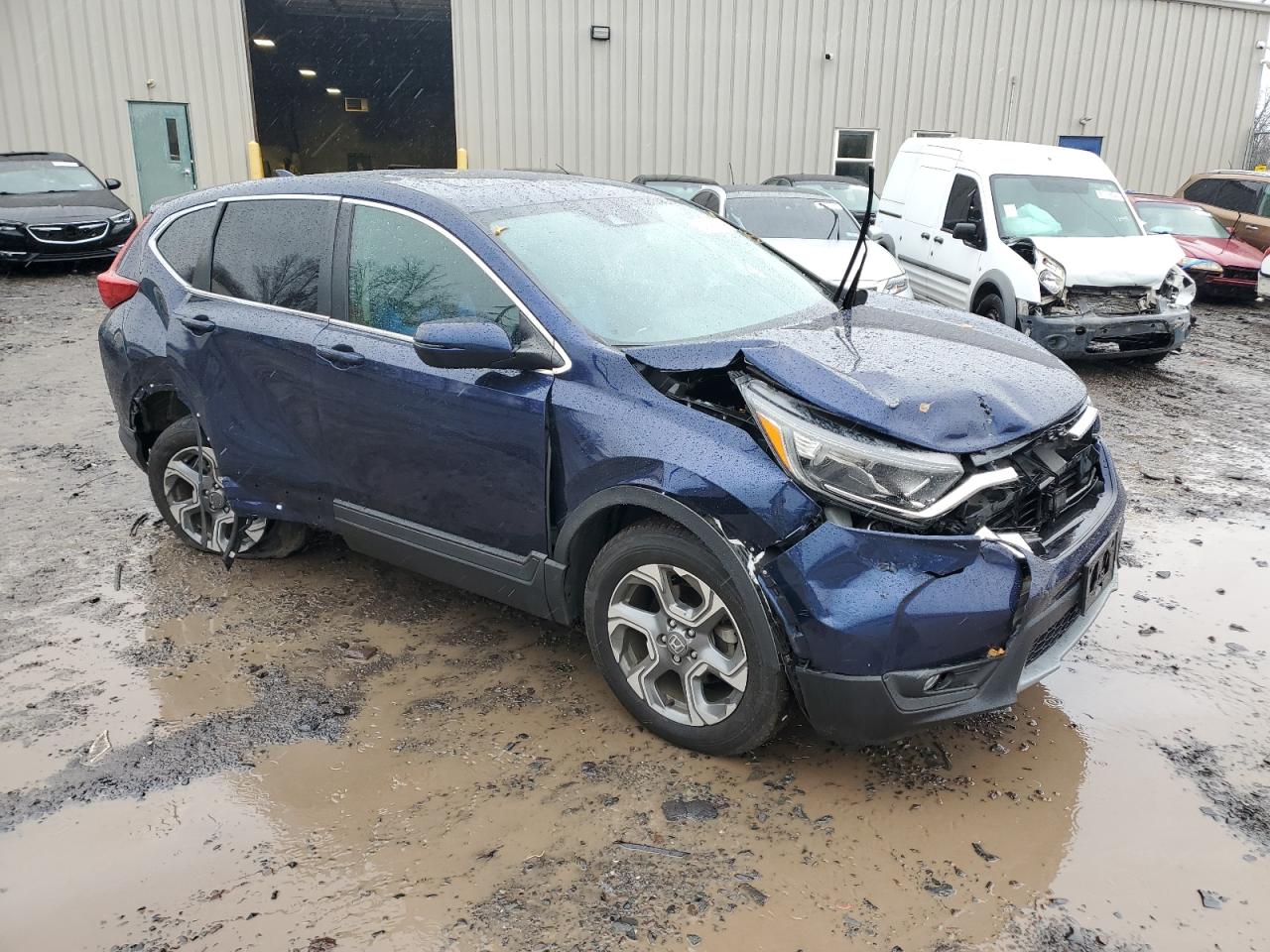 2017 Honda CR-V VIN 2HKRW2H53HH654149 Copart auction photo, side / front end damage thumbnail 4