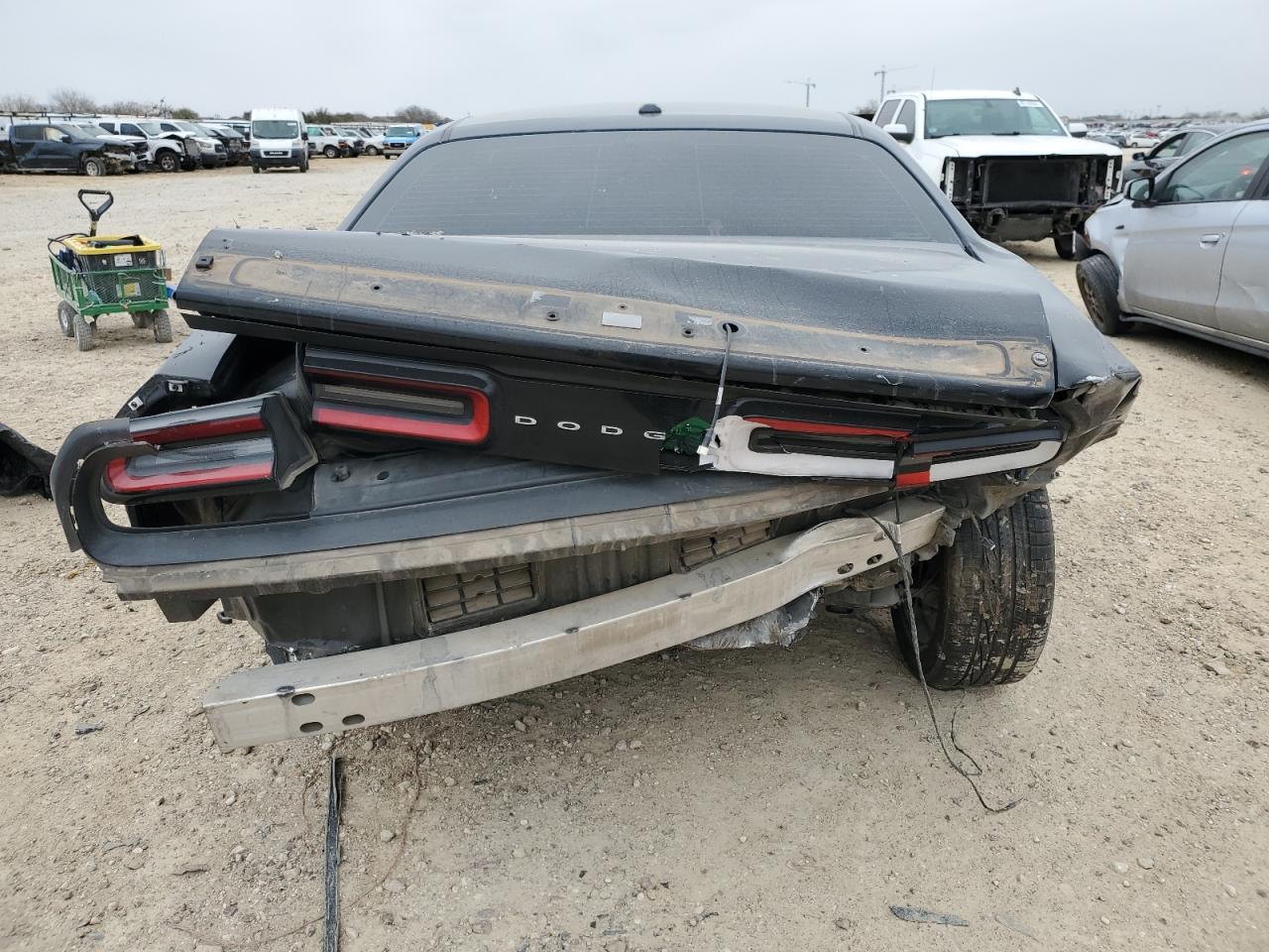 2018 Dodge Challenger VIN 2C3CDZBT6JH305243 Copart auction photo, rear end / frame damage damage thumbnail 6