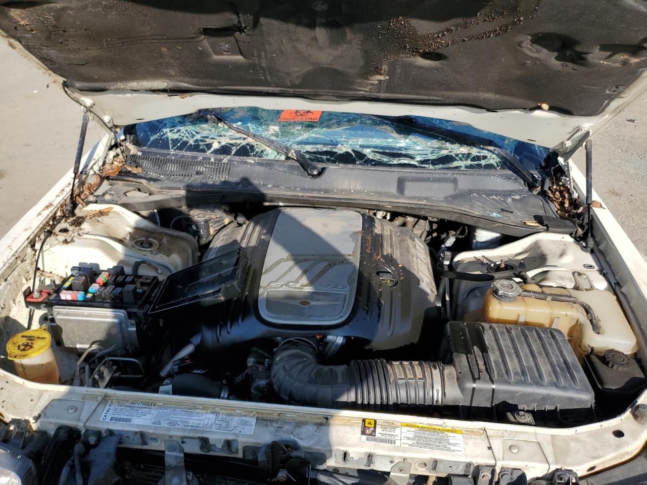 2007 Chrysler 300 VIN 2C3KA63HX7H780027 Copart auction photo, all over / minor dent/scratches damage thumbnail 12
