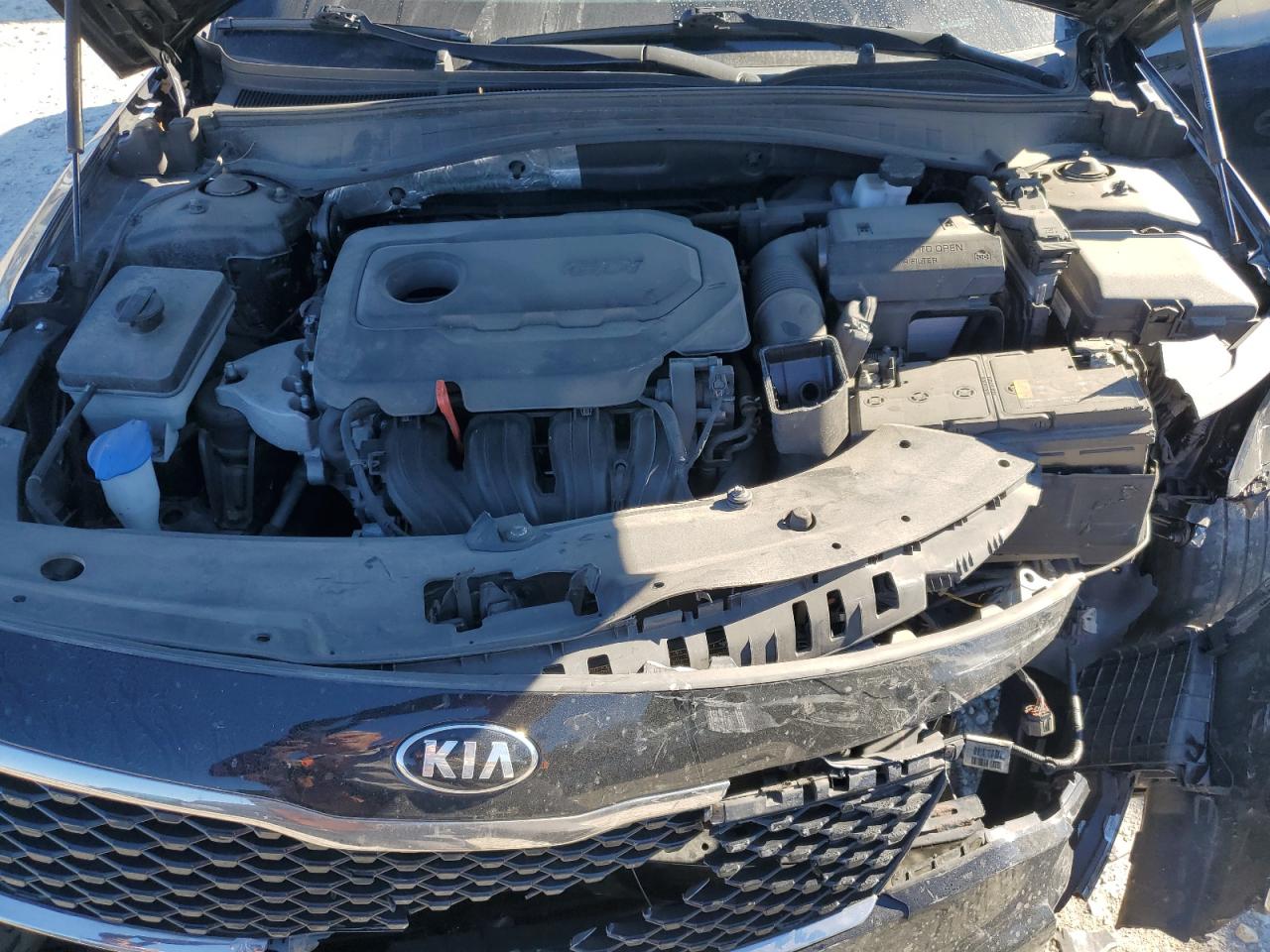 2018 KIA Optima VIN 5XXGT4L3XJG211127 Copart auction photo, front end / undercarriage damage thumbnail 11