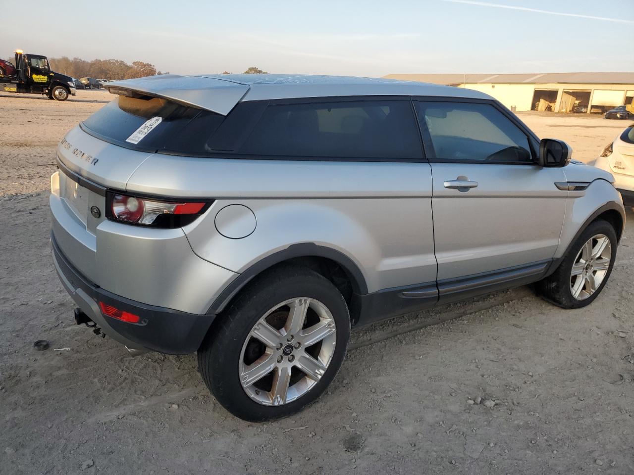 2013 Land Rover Range Rover VIN SALVP1BGXDH780915 Copart auction photo, normal wear / minor dent/scratches damage thumbnail 3