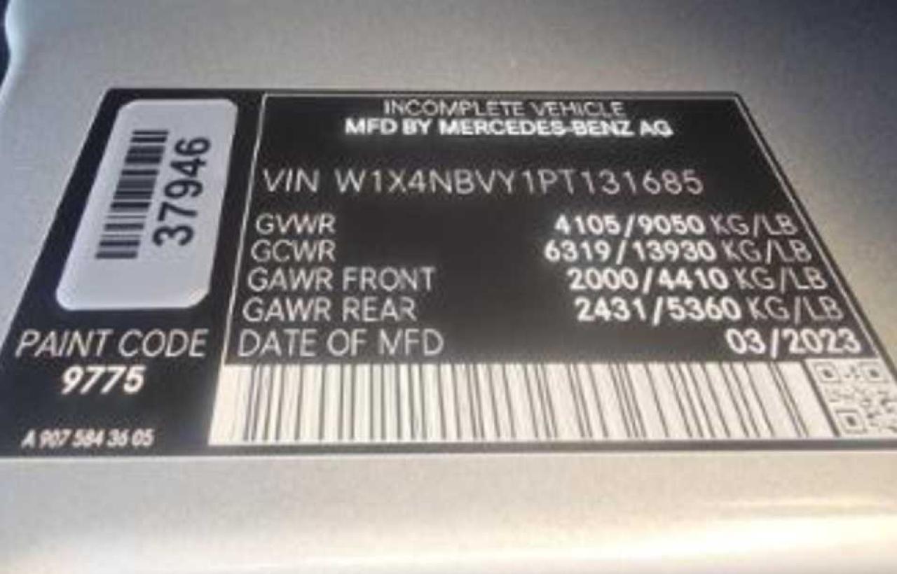 2023 Mercedes-Benz Sprinter VIN W1X4NBVY1PT131685 Copart auction photo, normal wear / minor dent/scratches damage thumbnail 10