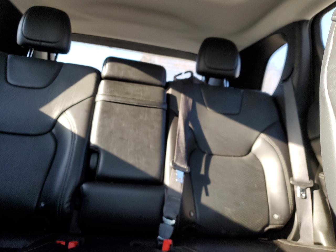 2019 Jeep Grand Cherokee VIN 1C4PJMDXXKD158979 Copart auction photo, front end / side damage thumbnail 10