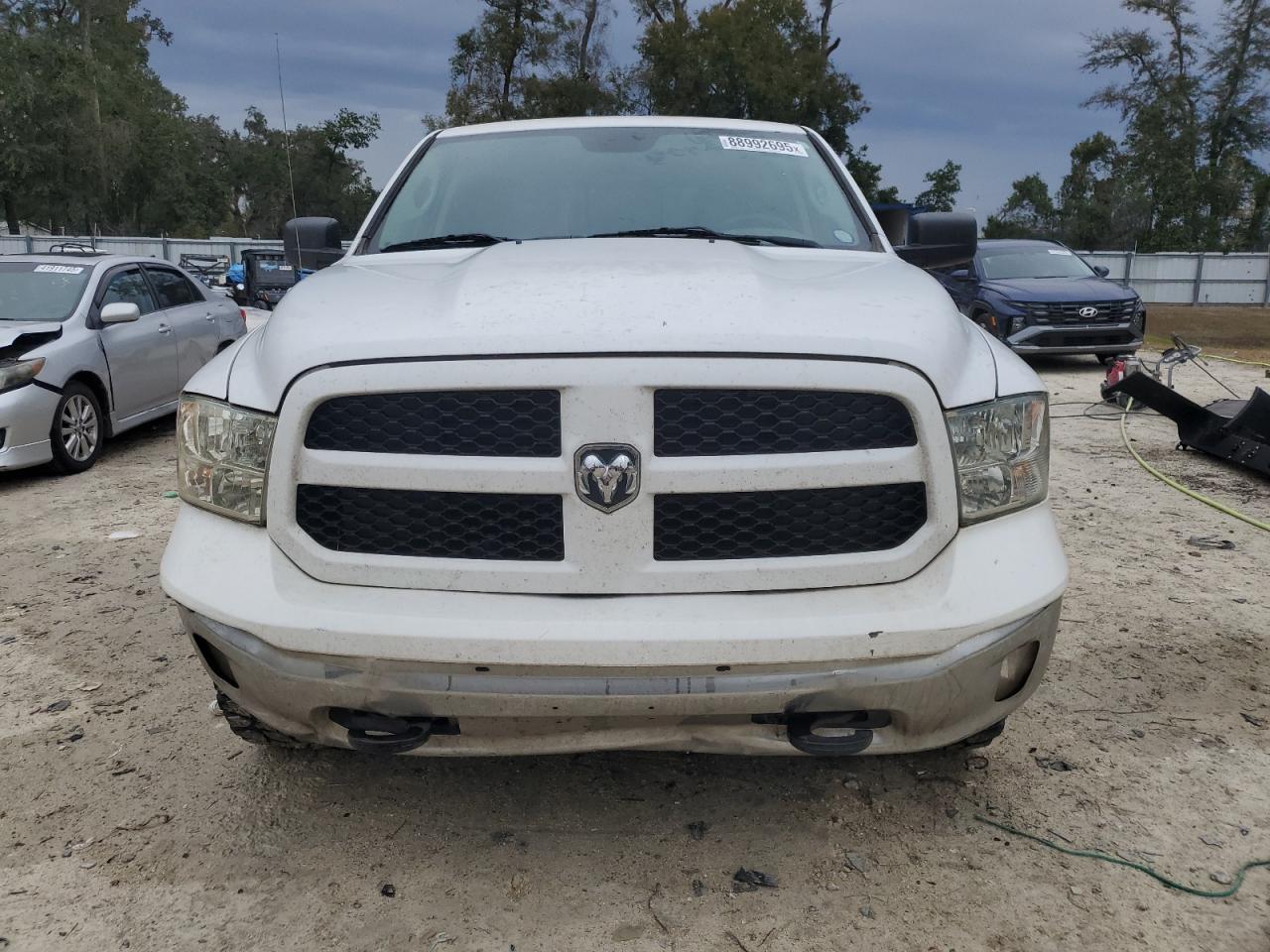 2018 RAM 1500 VIN 1C6RR7LT3JS267240 Copart auction photo, mechanical / minor dent/scratches damage thumbnail 5