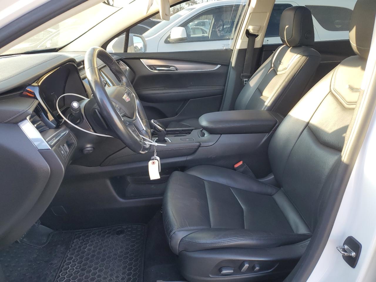 2019 Cadillac XT5 VIN 1GYKNCRS4KZ137709 Copart auction photo, side damage thumbnail 7