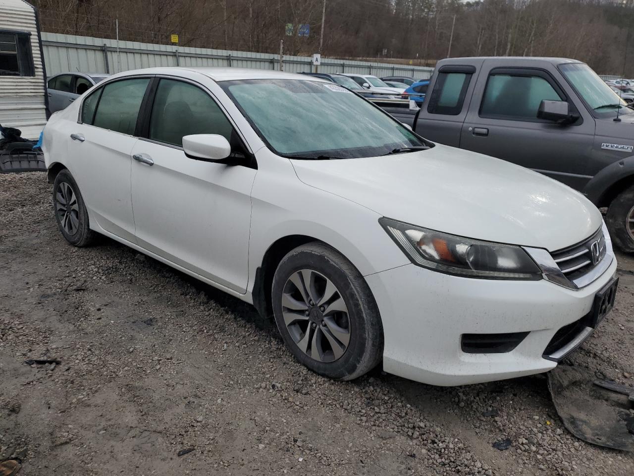 2013 Honda Accord VIN 1HGCR2F32DA084047 Copart auction photo, rear end damage thumbnail 4
