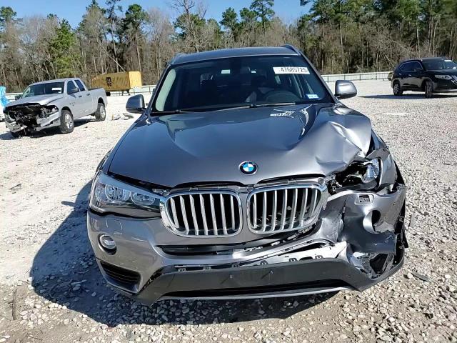 2017 BMW X3 VIN 5UXWZ7C5XH0U45758 Copart auction photo, front end / minor dent/scratches damage thumbnail 14
