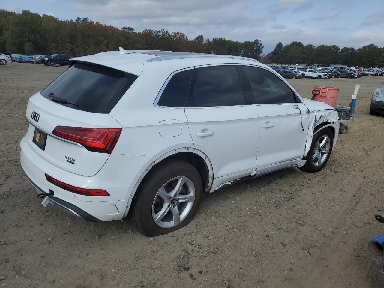 2023 Audi Q5 VIN WA1ABAFY7P2025827 Copart auction photo, front end / side damage thumbnail 3
