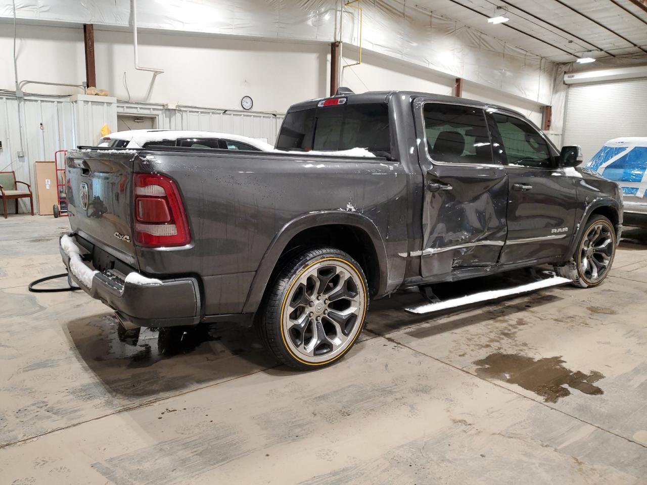 2020 RAM 1500 VIN 1C6SRFHTXLN413543 Copart auction photo, side damage thumbnail 3