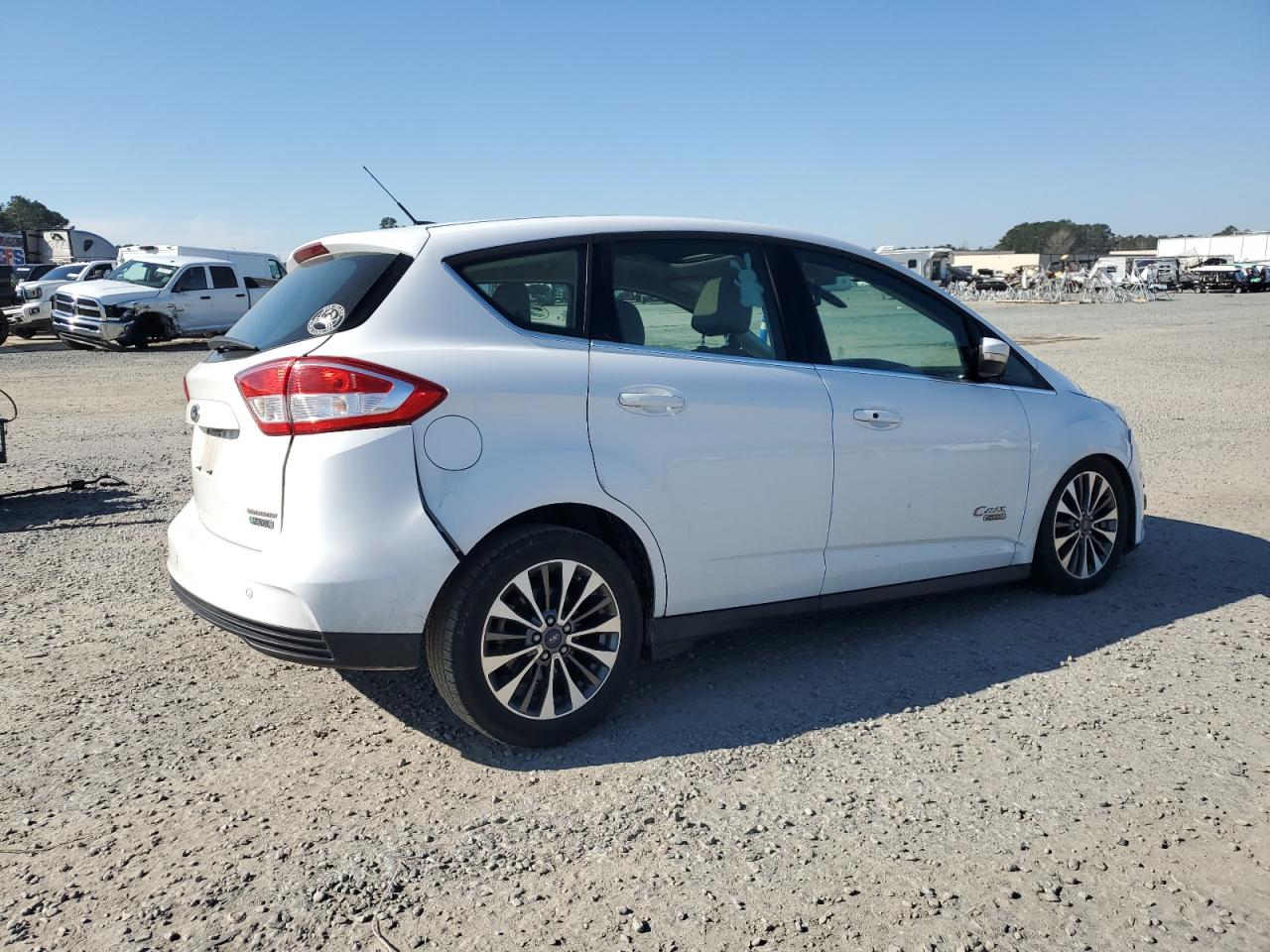 2017 Ford C-MAX VIN 1FADP5FU3HL107595 Copart auction photo, front end / side damage thumbnail 3