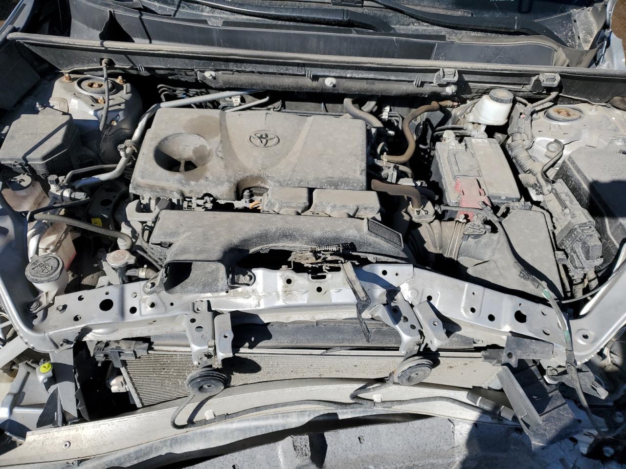 2019 Toyota RAV 4 VIN 2T3B1RFV8KW009041 Copart auction photo, front end / mechanical damage thumbnail 12