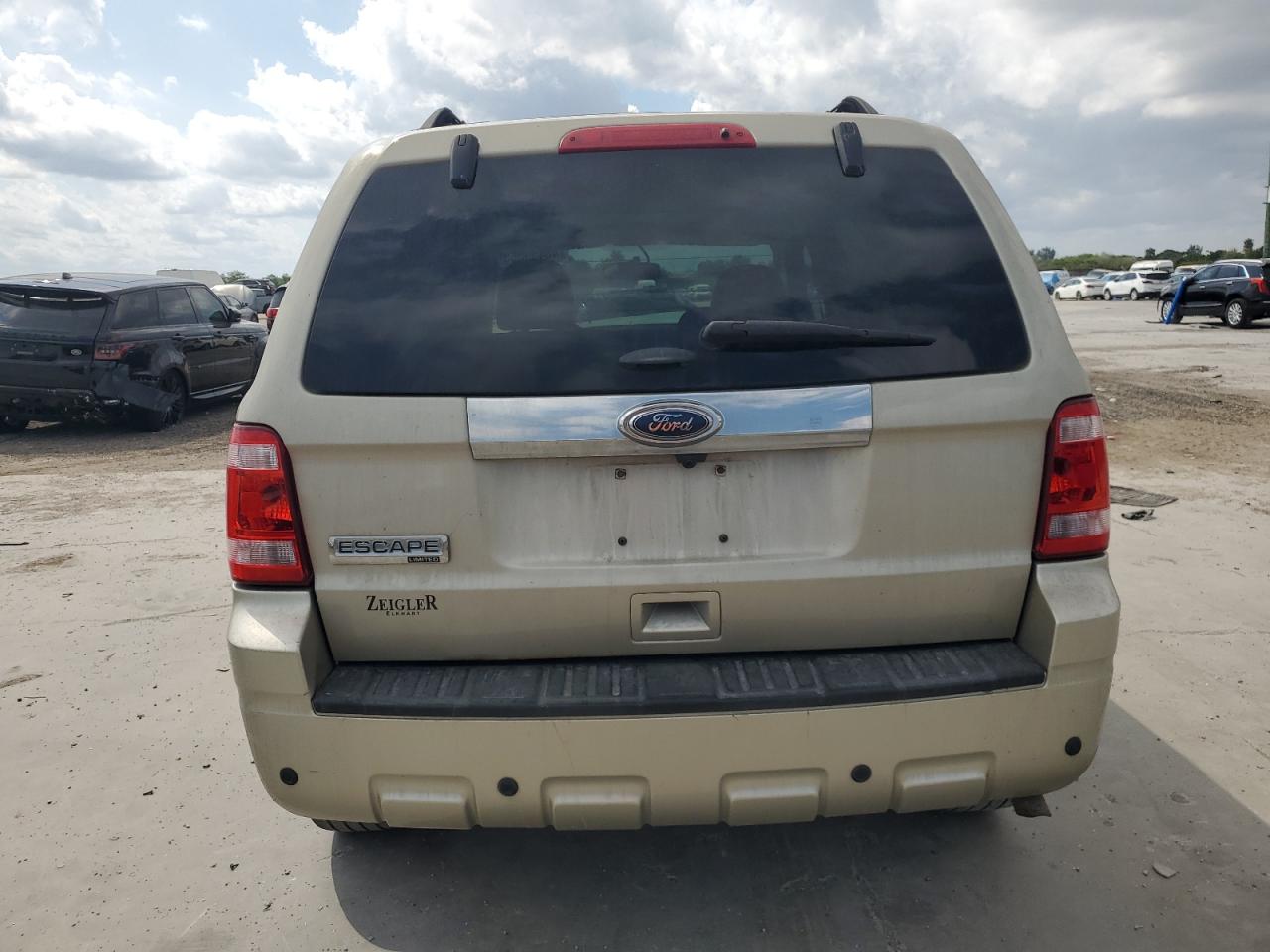 2012 Ford Escape VIN 1FMCU0E77CKC42084 Copart auction photo, front end damage thumbnail 6