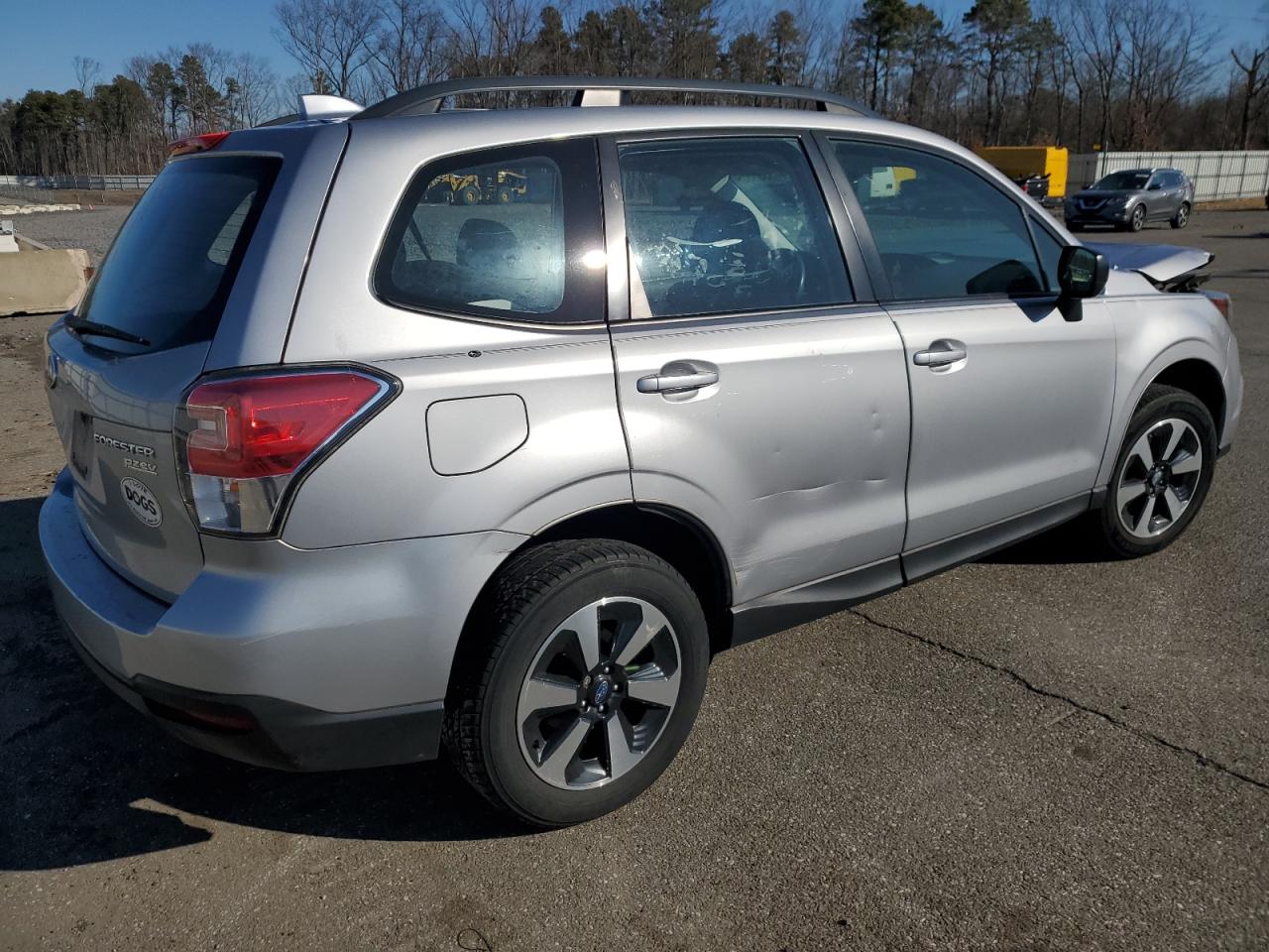 2017 Subaru Forester VIN JF2SJABC3HH462716 Copart auction photo, front end / side damage thumbnail 3