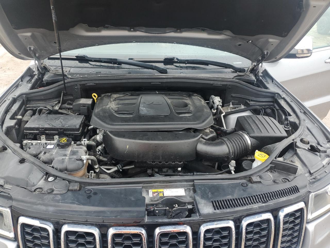 2020 Jeep Grand Cherokee VIN 1C4RJFBGXLC234554 Copart auction photo, water/flood / minor dent/scratches damage thumbnail 12