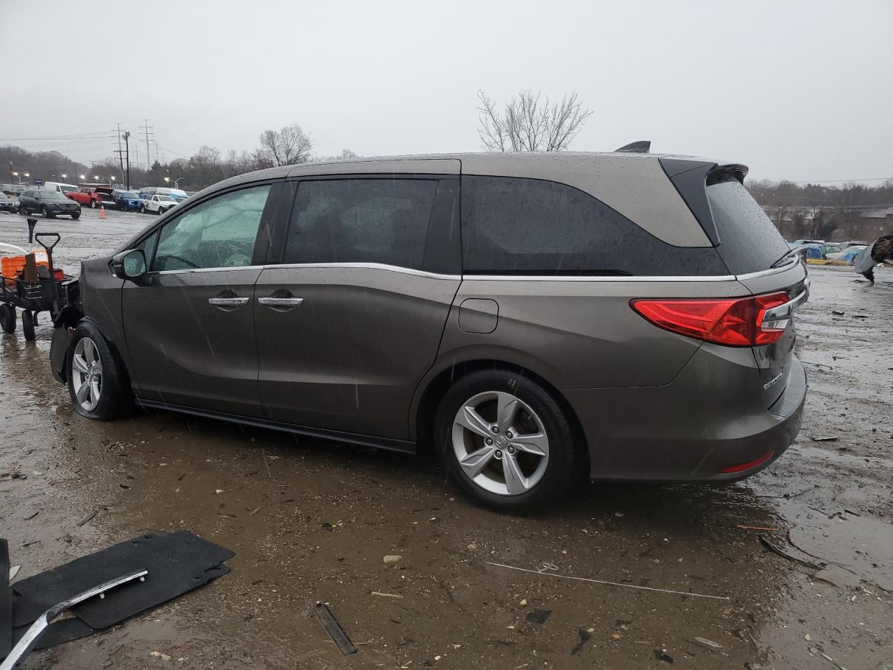 2019 Honda Odyssey VIN 5FNRL6H75KB082220 Copart auction photo, front end damage thumbnail 2