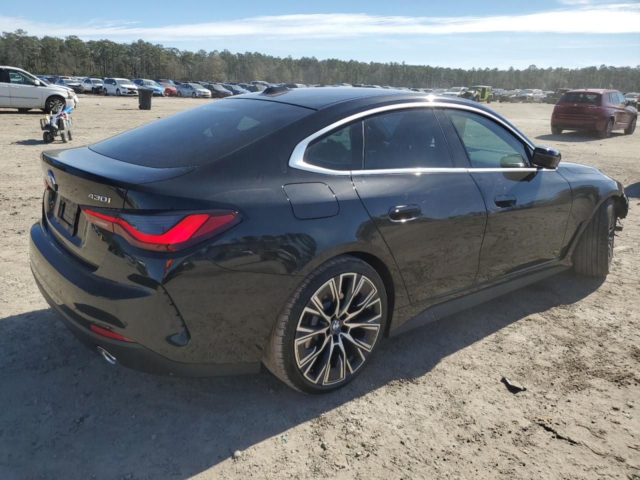 2024 BMW 4er VIN WBA73AV04RFS08250 Copart auction photo, front end damage thumbnail 3