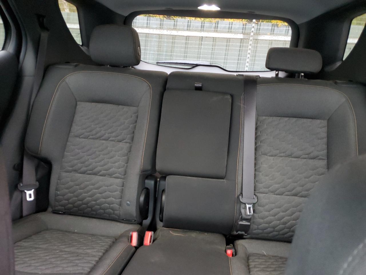2020 Chevrolet Equinox VIN 3GNAXUEV9LS549132 Copart auction photo, rear end / minor dent/scratches damage thumbnail 10