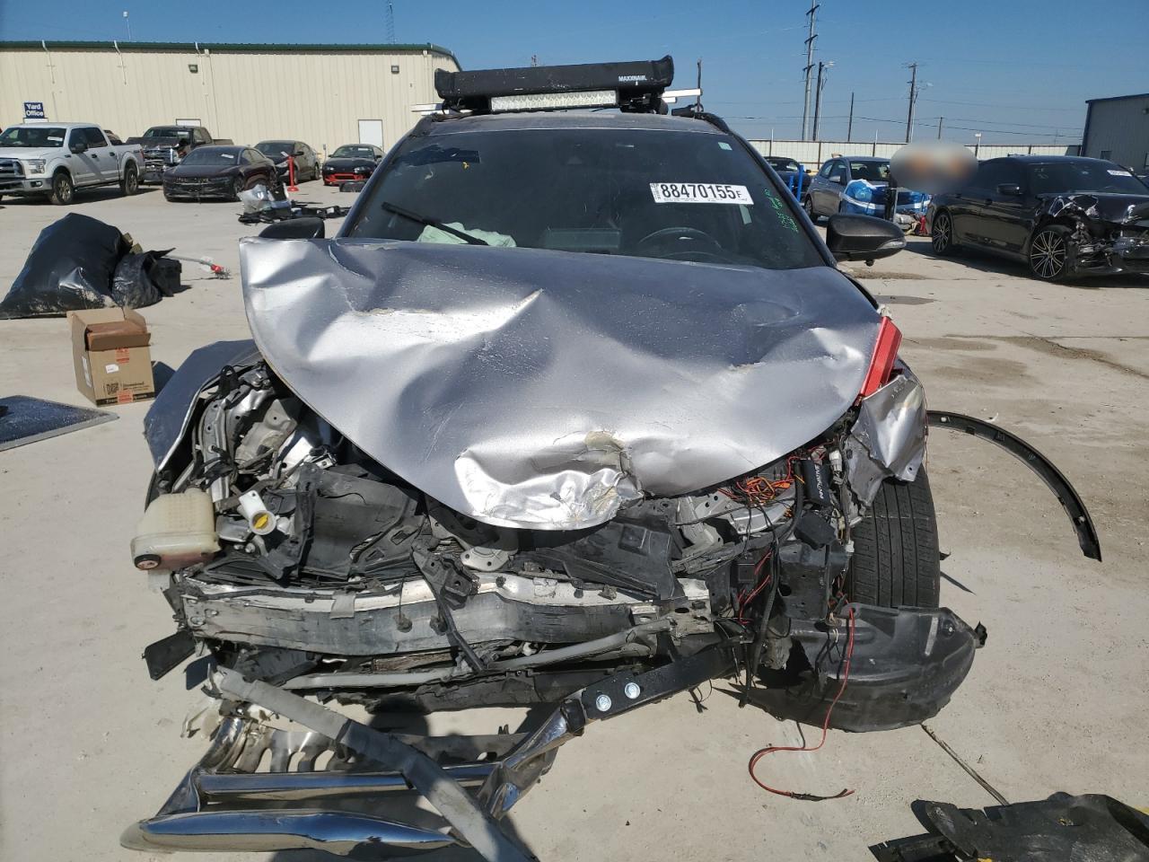 2019 Toyota C-HR VIN JTNKHMBX9K1041139 Copart auction photo, front end / minor dent/scratches damage thumbnail 5