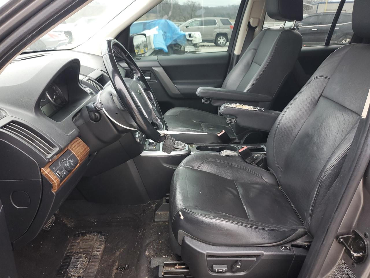 2010 Land Rover LR2 VIN SALFR2BN3AH177724 Copart auction photo, front end / side damage thumbnail 7