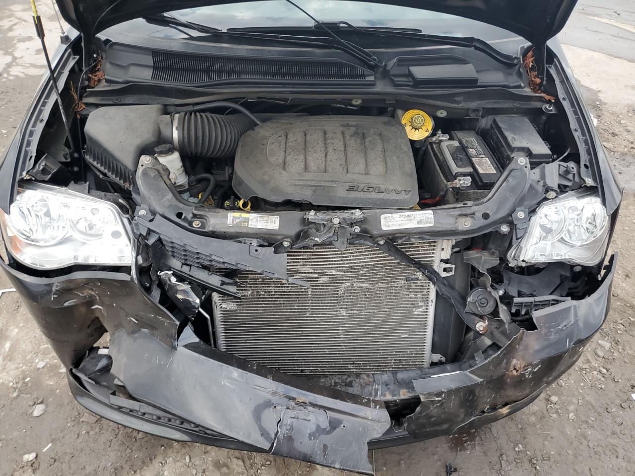 2019 Dodge Caravan VIN 2C4RDGCGXKR545192 Copart auction photo, front end damage thumbnail 12