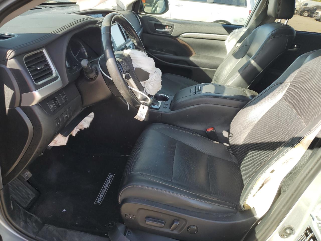 2019 Toyota Highlander VIN 5TDDZRFH9KS920170 Copart auction photo, front end damage thumbnail 7