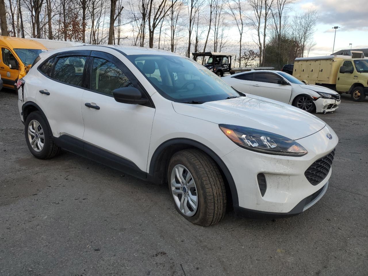 2021 Ford Escape VIN 1FMCU9F61MUA35643 Copart auction photo, side / rear end damage thumbnail 4