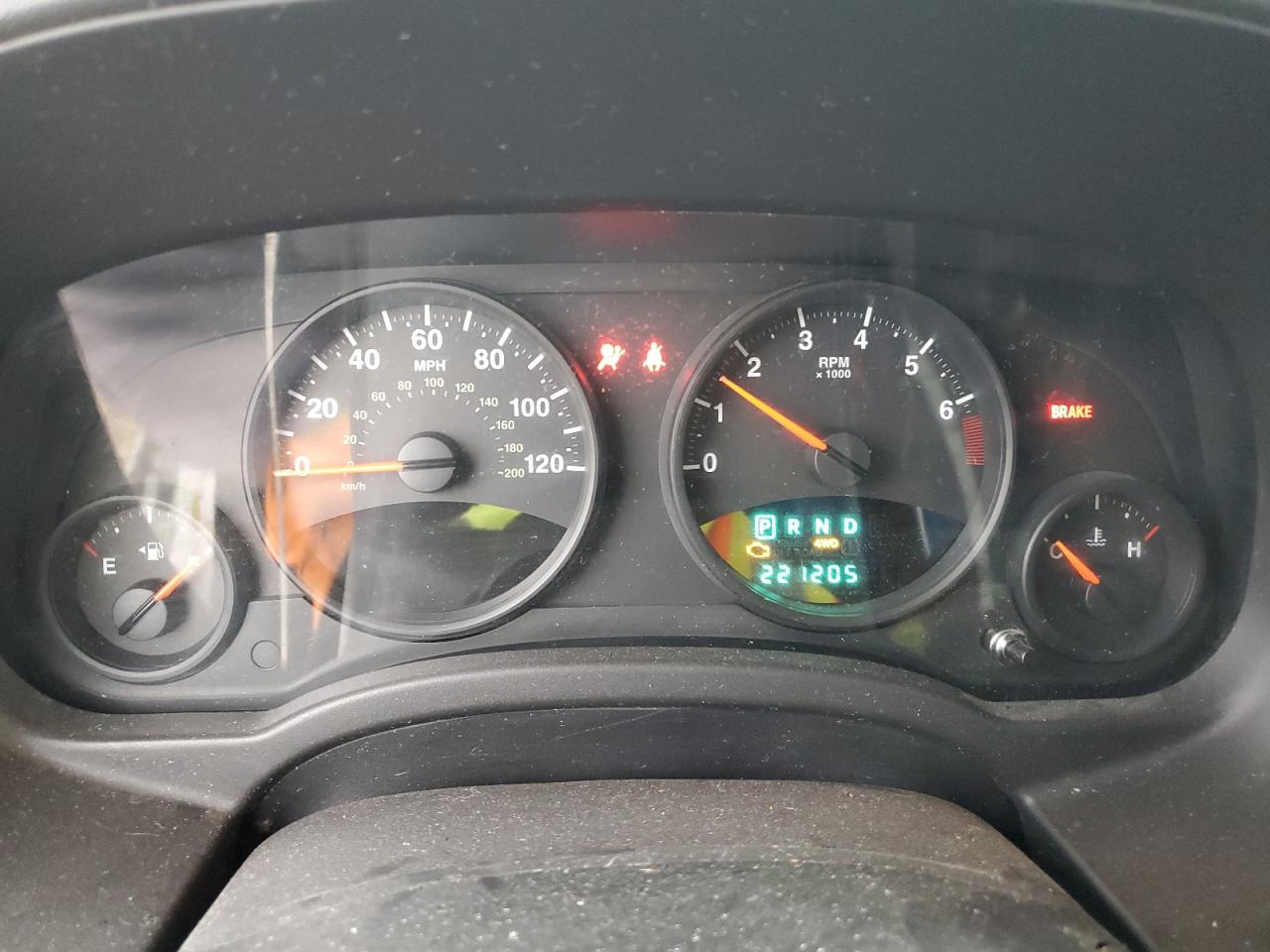 2013 Jeep Liberty (Patriot) VIN 1C4NJRFB4DD210678 Copart auction photo, undercarriage / minor dent/scratches damage thumbnail 9