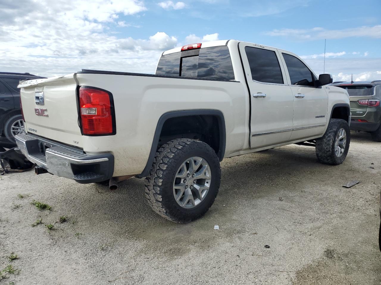 2014 GMC Sierra VIN 3GTU2VEC9EG472485 Copart auction photo, water/flood damage thumbnail 3