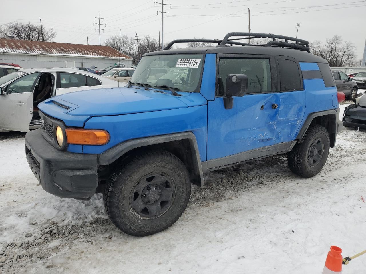 2008 Toyota FJ Cruiser VIN JTEBU11F98K054589