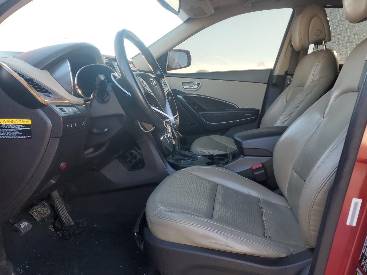 2014 Hyundai Santa Fe VIN 5XYZUDLB5EG207341 Copart auction photo, front end / minor dent/scratches damage thumbnail 7