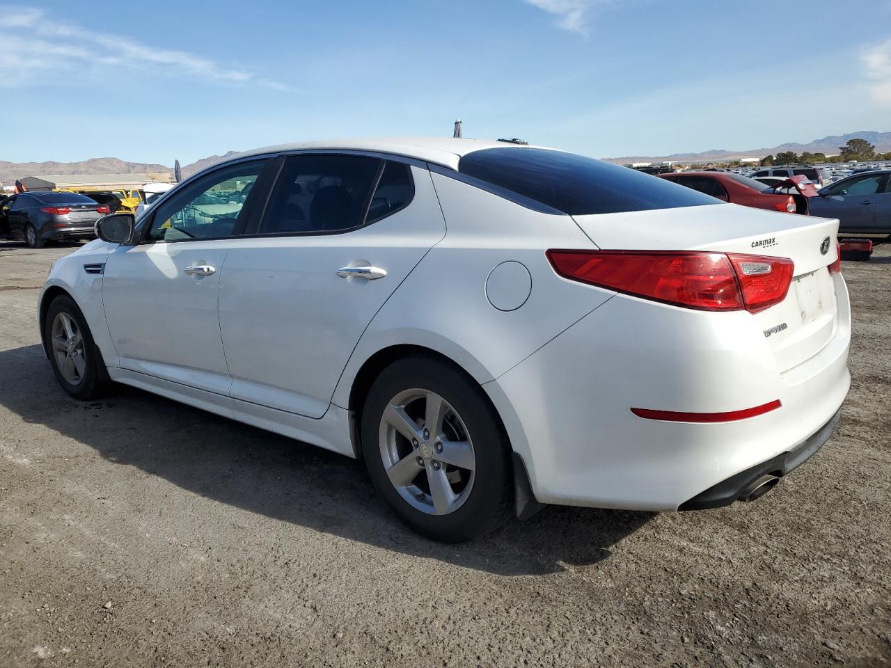 2015 KIA Optima VIN 5XXGM4A77FG413241 Copart auction photo, vandalism damage thumbnail 2