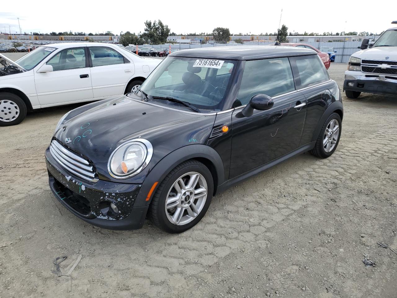 2013 MINI Cooper VIN WMWSU3C5XDT679833