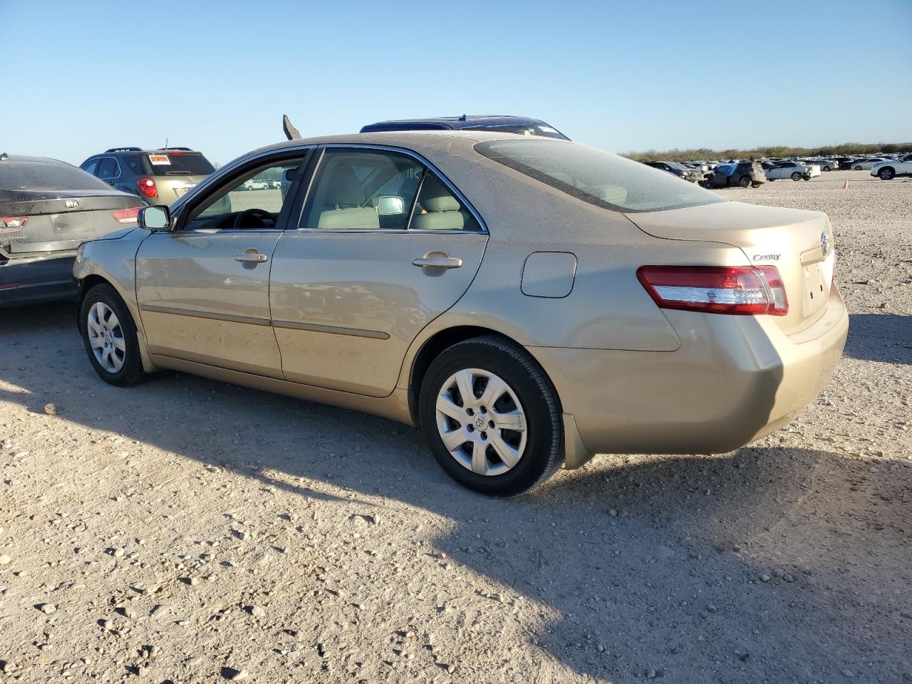 2010 Toyota Camry VIN 4T1BF3EK1AU029581 Copart auction photo, front end damage thumbnail 2