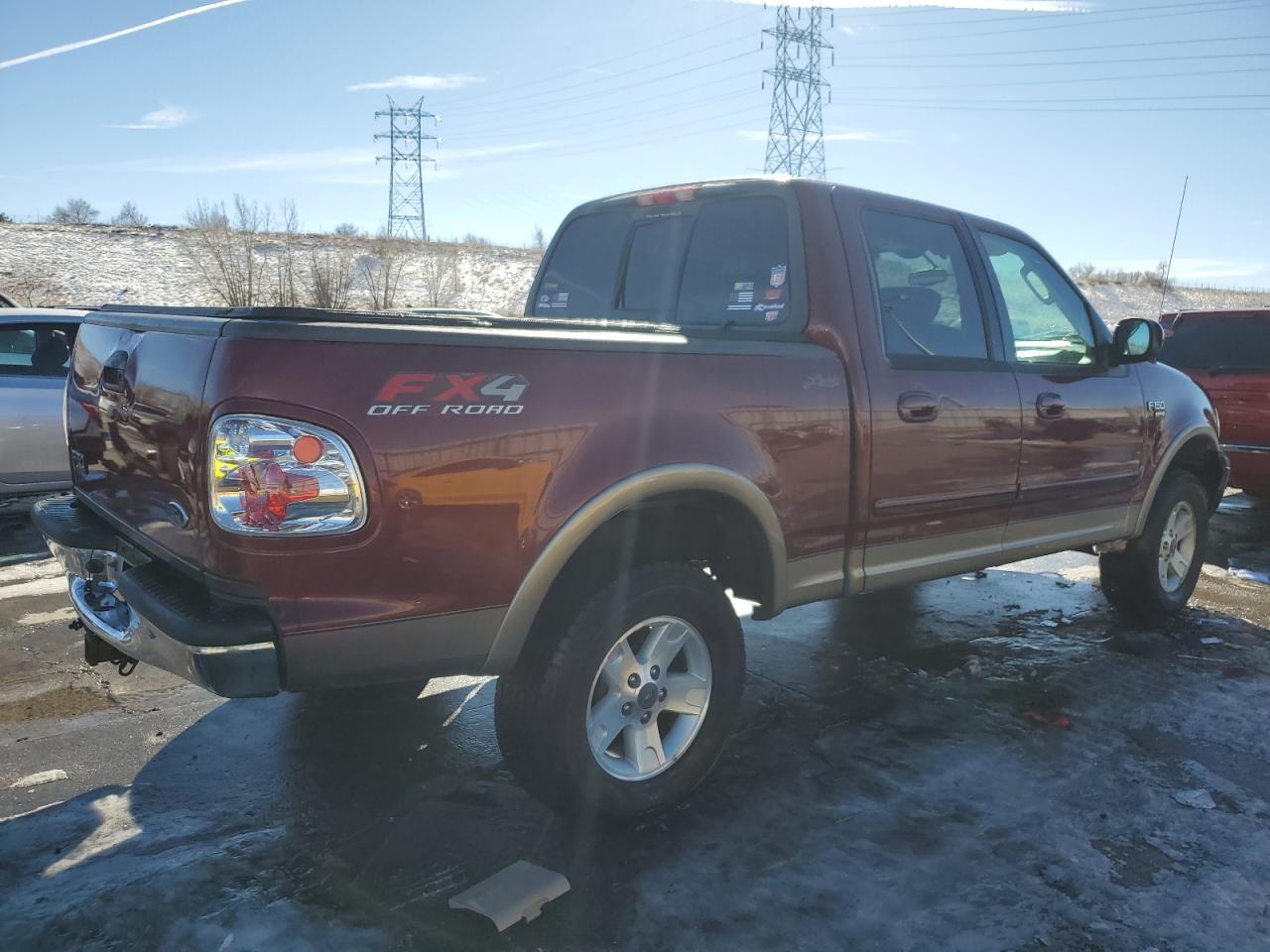 2003 Ford F-150 VIN 1FTRW08L13KA15183 Copart auction photo, front end damage thumbnail 3