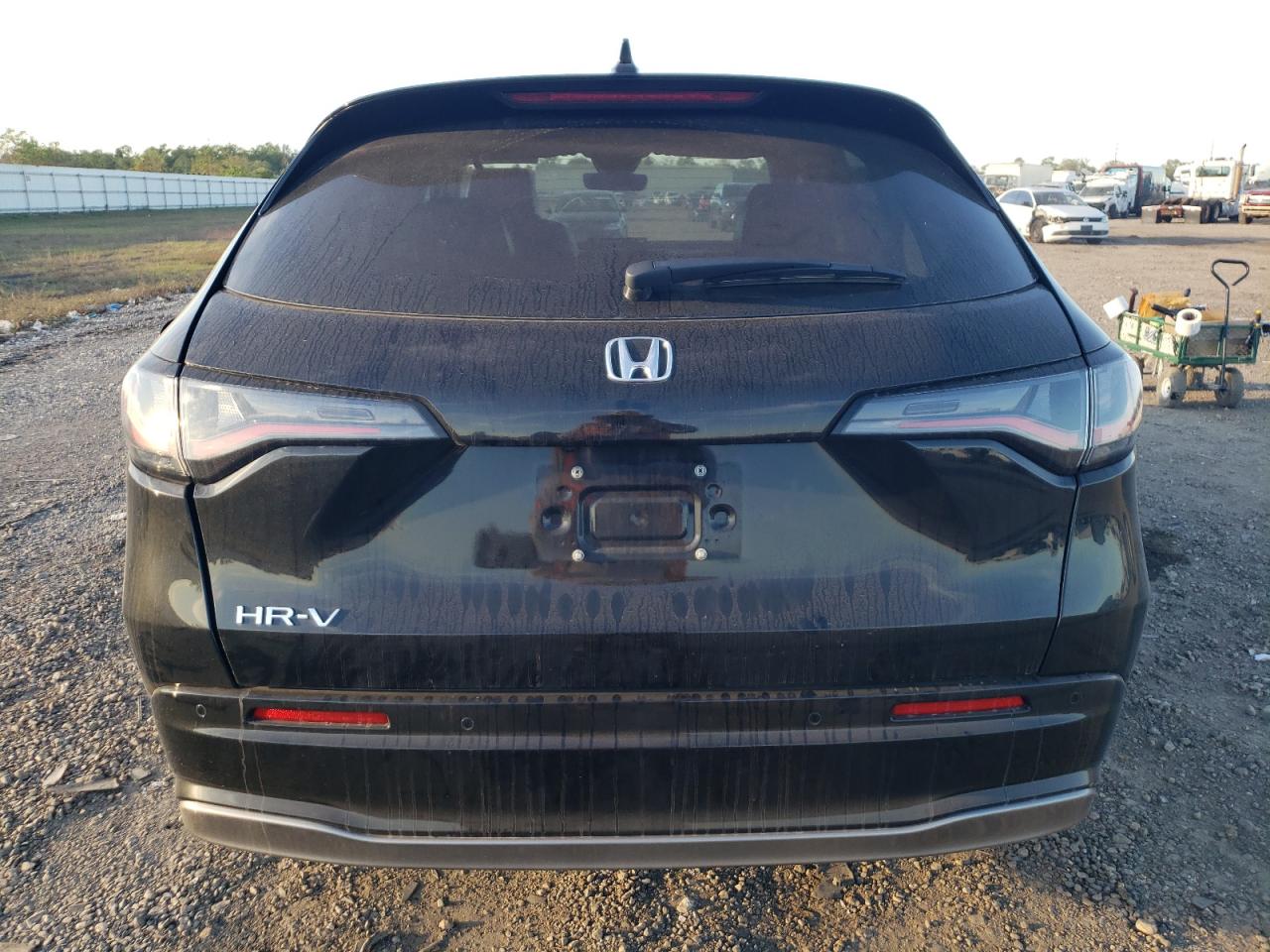 2023 Honda HR-V VIN 3CZRZ1H72PM728585 Copart auction photo, side / rear end damage thumbnail 6