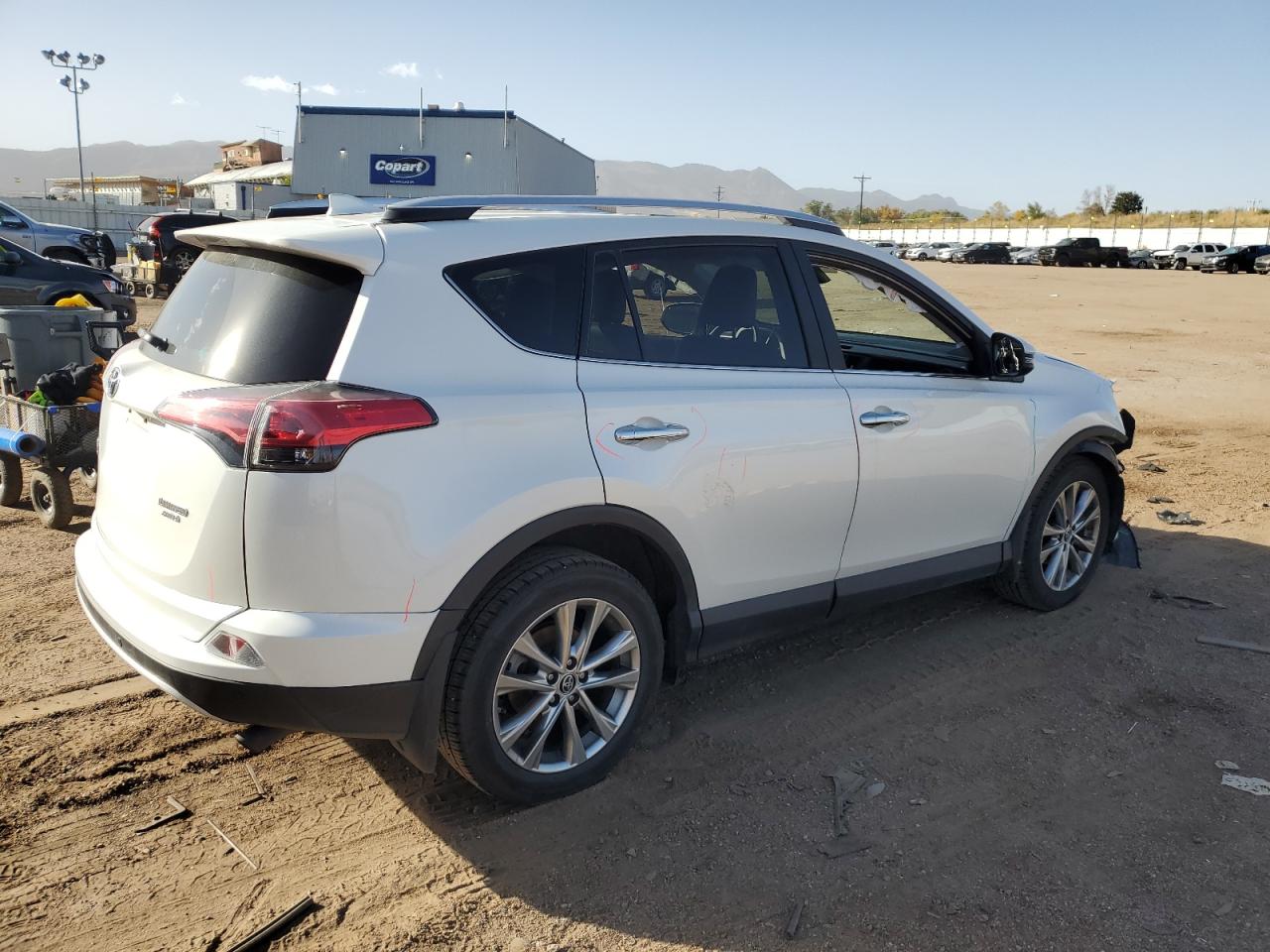 2016 Toyota RAV 4 VIN 2T3DFREV6GW534764 Copart auction photo, front end / minor dent/scratches damage thumbnail 3