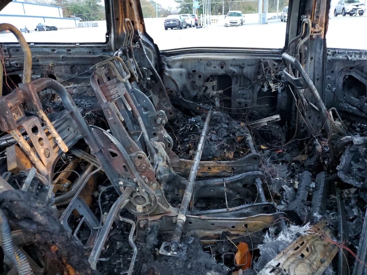 2018 Honda Odyssey VIN 5FNRL6H77JB016539 Copart auction photo, burn damage thumbnail 11