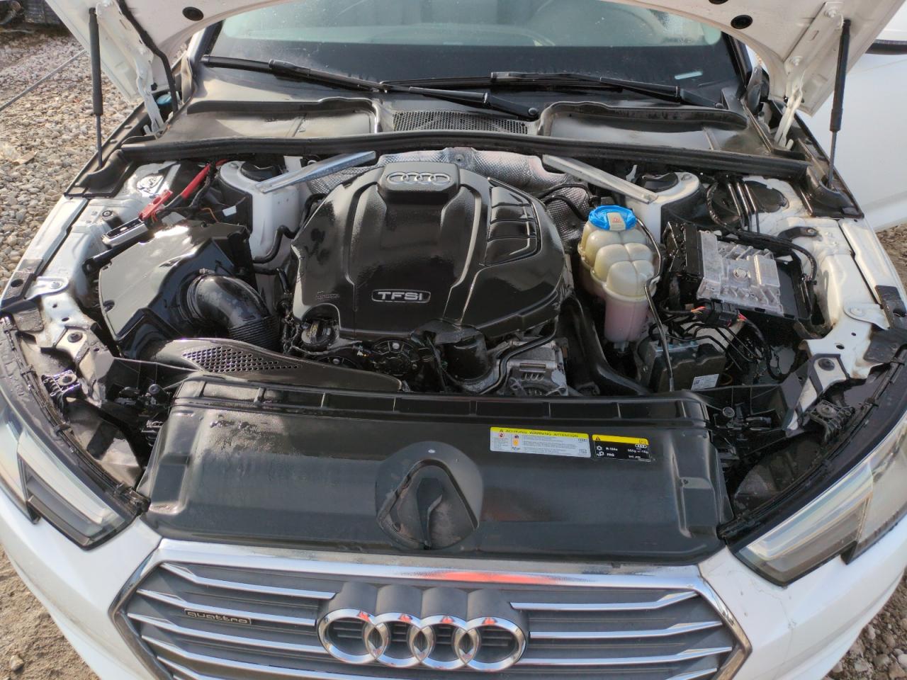 2017 Audi A4 VIN WAUANAF40HN039611 Copart auction photo, normal wear damage thumbnail 11