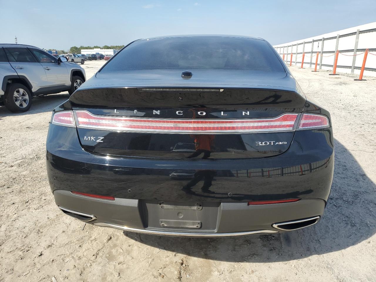 2017 Lincoln MKZ VIN 3LN6L5FC8HR611319 Copart auction photo, front end / rear end damage thumbnail 6