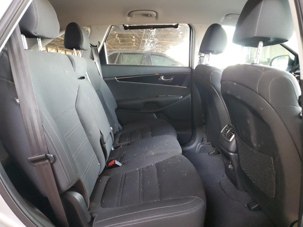 2019 KIA Sorento VIN 5XYPG4A38KG579987 Copart auction photo, front end damage thumbnail 11