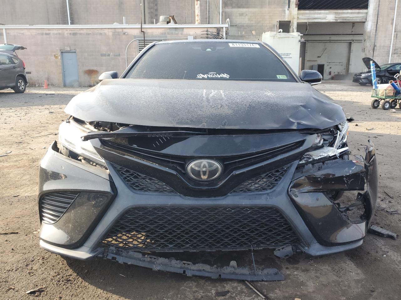 2018 Toyota Camry VIN 4T1B11HK9JU043758 Copart auction photo, front end / rear end damage thumbnail 5