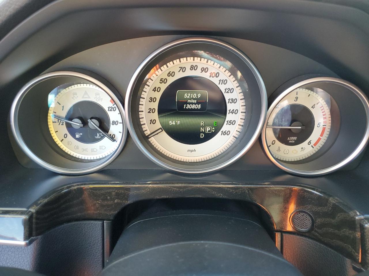 2014 Mercedes-Benz E-klasse VIN WDDHF9HB4EA902427 Copart auction photo, rear end / minor dent/scratches damage thumbnail 9