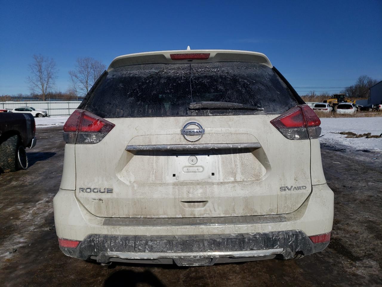 2017 Nissan Rogue VIN 5N1AT2MV1HC780965 Copart auction photo, front end damage thumbnail 6
